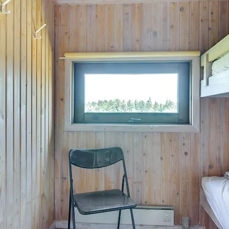 Prázdninový dům Aiva - 1-5km From The Sea By Interhome *